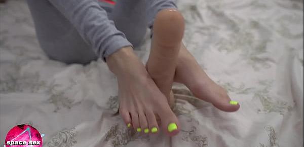  Girl with Neat Legs Sensual Footjob Huge Dildo - Foot Fetish